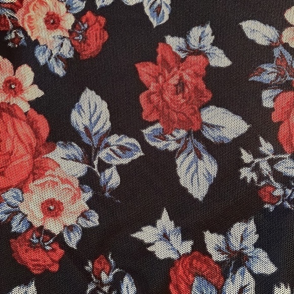 ♥️MELROSE and Market♥️Mesh Mimi Dress size (Small) - Picture 4 of 7